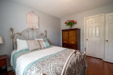 Bedroom - 120 Kimberly Dr, Loretto, TN 38469 photo 4 of 4