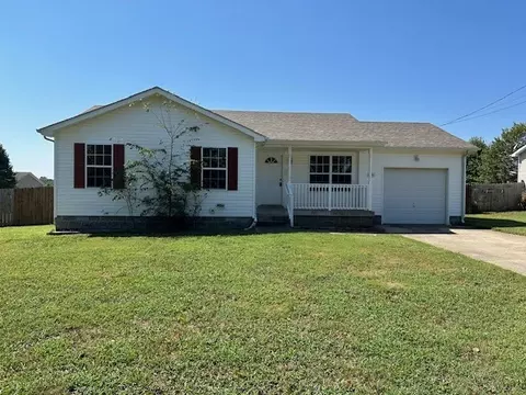 815 Stableford Rd, Oak Grove, KY 42262