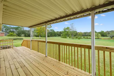 Exterior - 2488 Skyview Dr, Centerville, TN 37033 photo 10 of 19