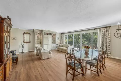 4215 Harding Pike #409, Nashville, TN 37205