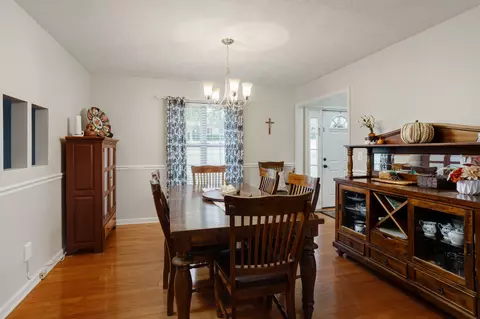 Dining - 201 Independence St, Springfield, TN 37172 photo 2 of 2