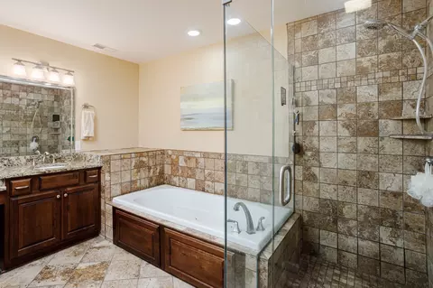 Bath - 201 Independence St, Springfield, TN 37172 photo 1 of 5