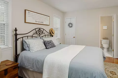 Bedroom - 201 Independence St, Springfield, TN 37172 photo 3 of 4