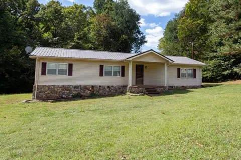 250 Louise Creek Rd, Cumberland Furnace, TN 37051