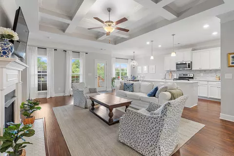 1809 Paisley Dr, Nolensville, TN 37135