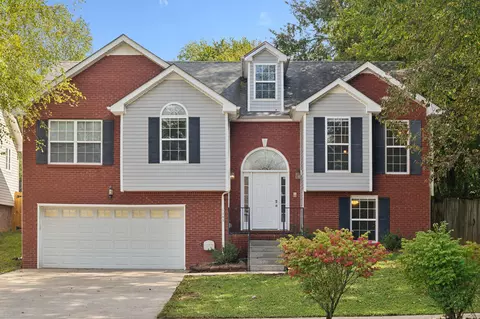 1585 Hedgewood Rd, Clarksville, TN 37042