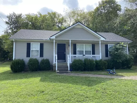917 Crabapple Ln, Clarksville, TN 37040