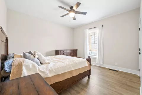 Bedroom - 4619 Akin Rd, Cunningham, TN 37052 photo 5 of 6