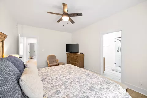 Bedroom - 4619 Akin Rd, Cunningham, TN 37052 photo 2 of 6