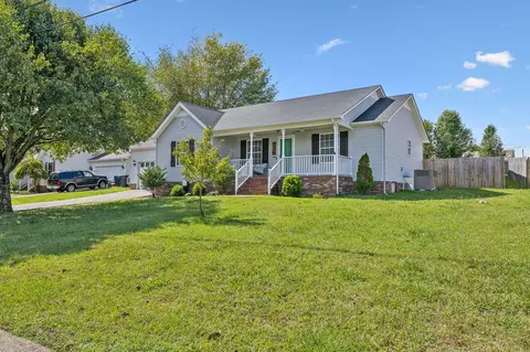529 Winning Dr, Columbia, TN 38401