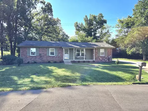 1874 Pardue Ct, Clarksville, TN 37043
