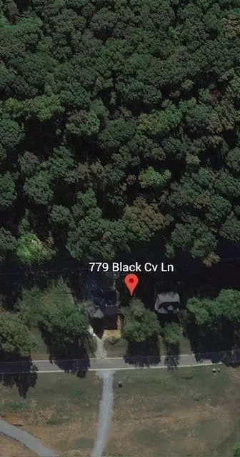 779 Black Cove Ln, Loudon, TN 37774