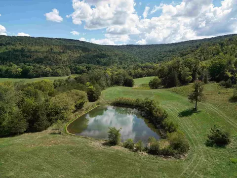 245 Charles Smith Rd, Mcminnville, TN 37110