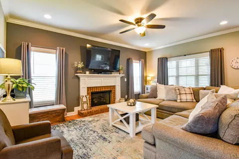 6009 Spade Dr, Spring Hill, TN 37174 photo 11