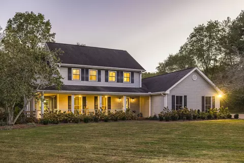 101 Foxwood Trl, Hendersonville, TN 37075