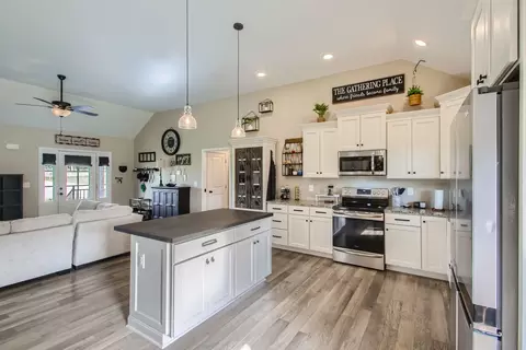 3633 S Hyde Rd, Springfield, TN 37172 photo 12