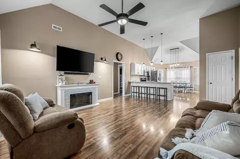 Other - 205 Oleander Ln, Murfreesboro, TN 37129 photo 2 of 7