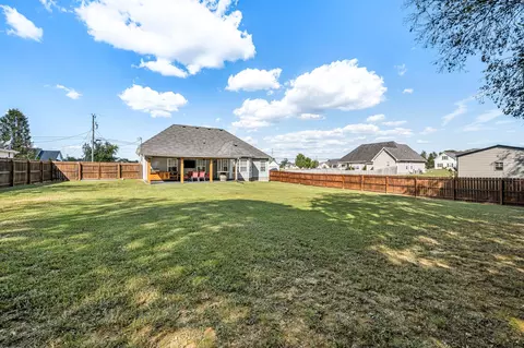 Exterior - 205 Oleander Ln, Murfreesboro, TN 37129 photo 9 of 11