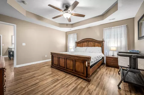 Bedroom - 205 Oleander Ln, Murfreesboro, TN 37129 photo 2 of 4