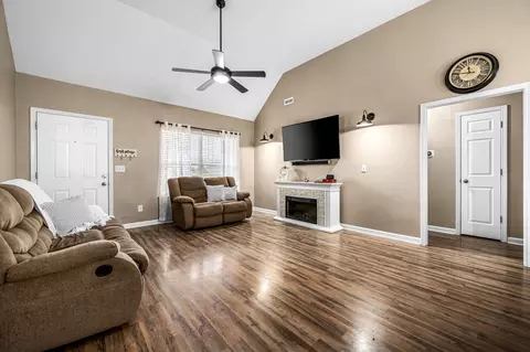 Other - 205 Oleander Ln, Murfreesboro, TN 37129 photo 3 of 7