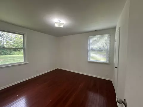 Bedroom - 1411 Leaf Ave, Murfreesboro, TN 37130 photo 4 of 4