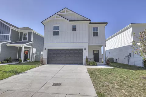 1722 Flora Grv, Hermitage, TN 37076