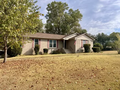 717 Greenwood Dr, Mcminnville, TN 37110