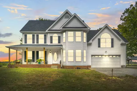 158 College St, Orlinda, TN 37141
