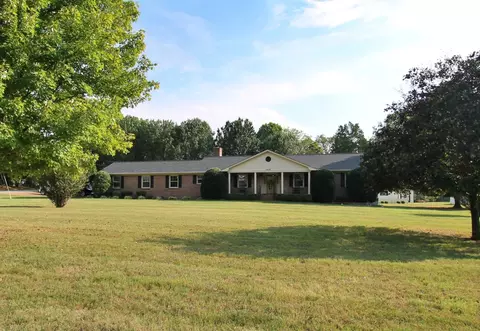 1997 Graceland Dr, Goodlettsville, TN 37072