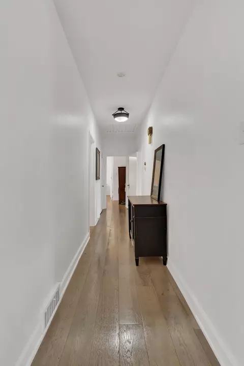 Entry Way - 305 Connell St, Springfield, TN 37172 photo 3 of 4