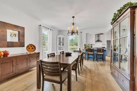 Dining - 305 Connell St, Springfield, TN 37172 photo 1 of 1