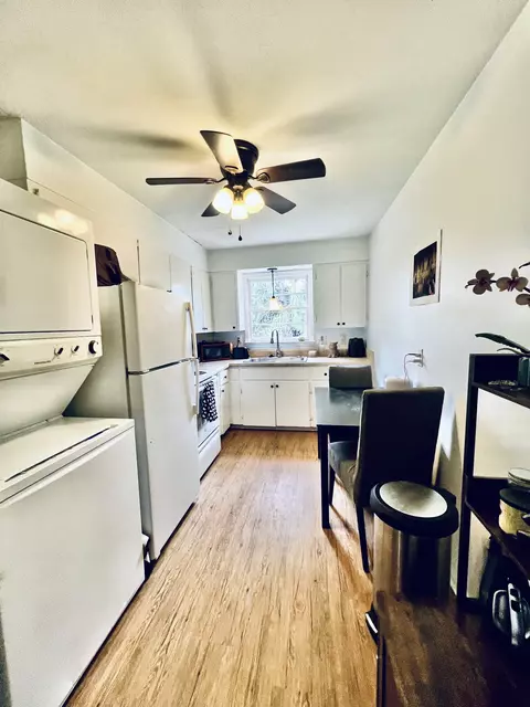 Kitchen - 305 Connell St, Springfield, TN 37172 photo 4 of 4
