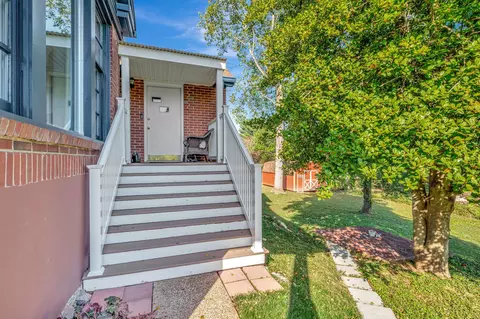 Exterior - 305 Connell St, Springfield, TN 37172 photo 6 of 12
