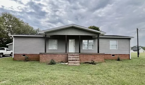 114 Barber Rd, Unionville, TN 37180
