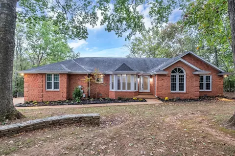 321 Hunters Run Ln, Mount Juliet, TN 37122