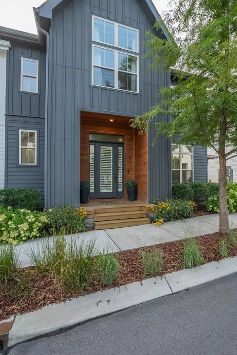 636 Nashua Ln, Nashville, TN 37209