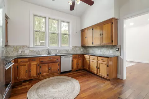 Kitchen - 1875 Clara Mathis Rd, Spring Hill, TN 37174 photo 5 of 6
