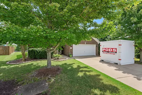 3004 Soaring Eagle Way, Spring Hill, TN 37174 photo 4