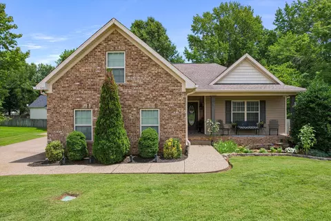 500 Foster Dr, White House, TN 37188