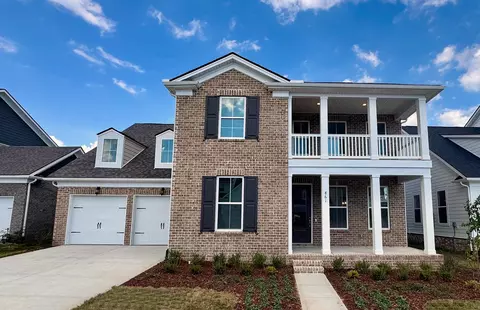 861 Rockwell Dr, Hendersonville, TN 37075