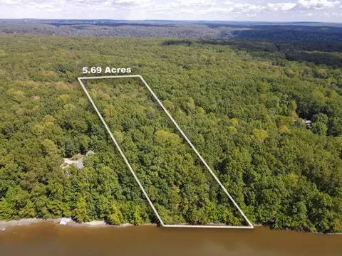 950 Winterberry Dr, Monteagle, TN 37356