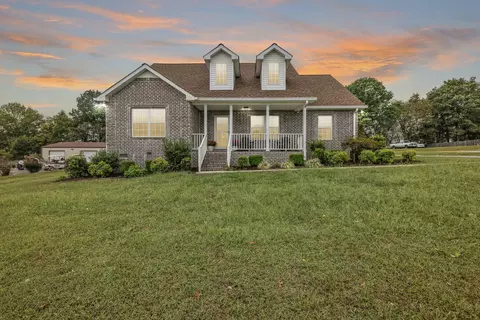 60 Ladybug Ln, Bethpage, TN 37022 photo 1