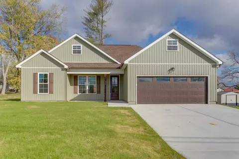 812 W End Ave, Mcminnville, TN 37110