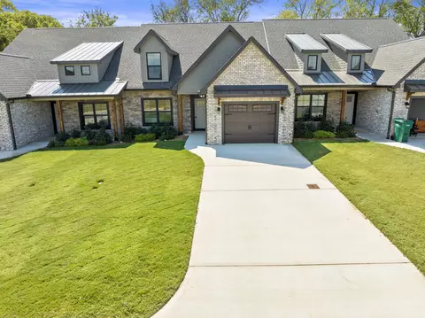 97 Edgefield Ct, Winchester, TN 37398