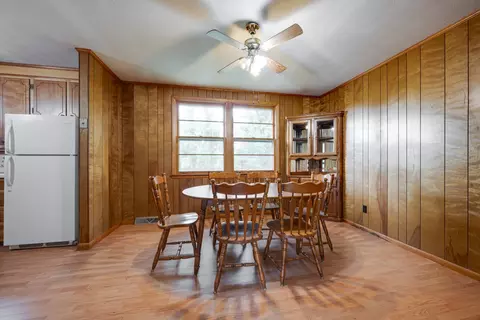 Dining - 206 Sunset Rd, Dickson, TN 37055 photo 1 of 2