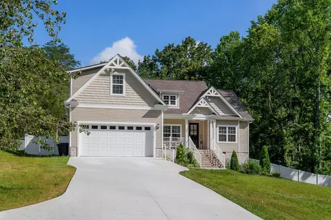 151 Shawna St, Mcminnville, TN 37110