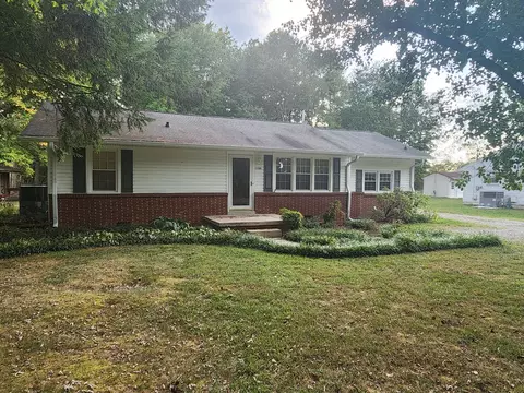 1108 Harton Blvd, Tullahoma, TN 37388