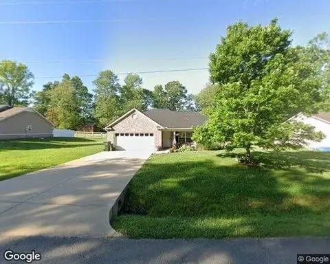 102 Hickory Pointe, Dickson, TN 37055