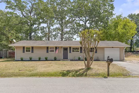1408 Dover Ln, Chattanooga, TN 37412