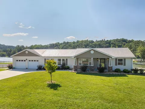 160 Lakeshore St, Dayton, TN 37321